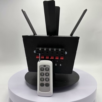 Sistemas de disparo rotativo de controlo remoto para fontes de palco com bateria AA