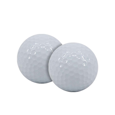 Copas de golfe coloridas para prática esportiva